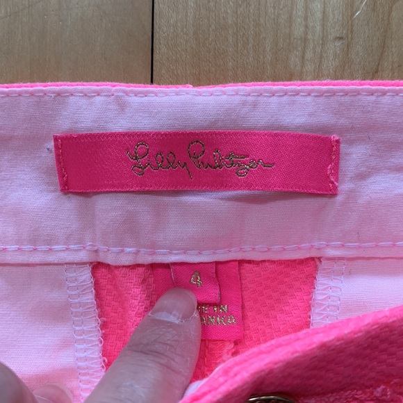 Lilly Pulitzer Buttercup Stretch Short - Picture 3 of 4